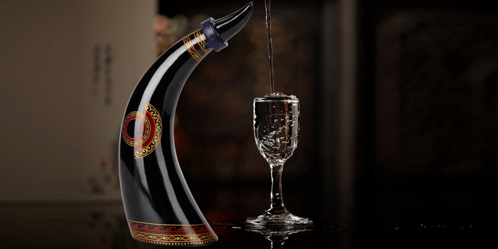 四川郎酒合作鋅合金銘牌定制案例